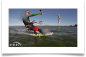 Flysurfer_Speed_3_15m_Flyboards_Flyrace_Kiteboarding_Sibbald_Lake_Simcoe_Ontario_Canada_001