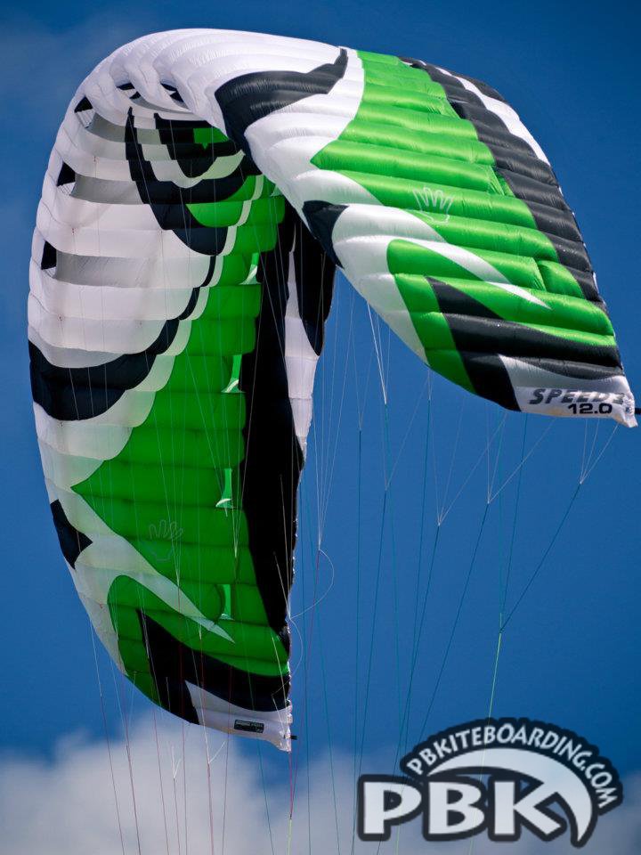 Flysurfer_New_Colors_Speed 3_12m_Deluxe_Edition_Limited_2012_Green_Blue_Gold_Yellow_Canada_USA_001