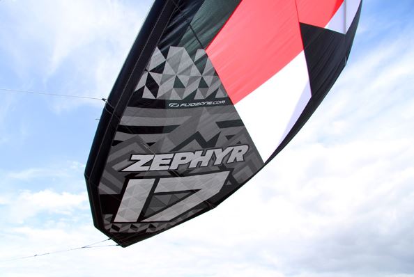 2013_Ozone_Zephyr_17m_Kiteboarding_Kites_Kitesurfing_Product_Shots_008
